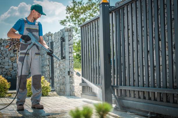 Best Patio and Deck Pressure Washing  in Mazomanie, WI